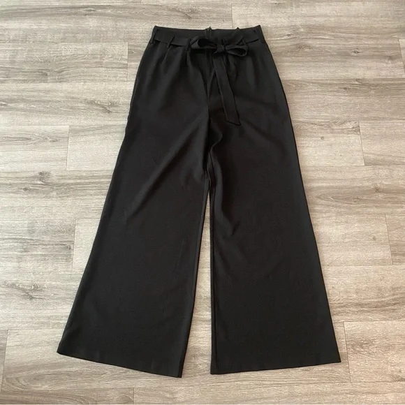HYFVE Black dress pant with wide leg and high waist - Picture 1 of 11